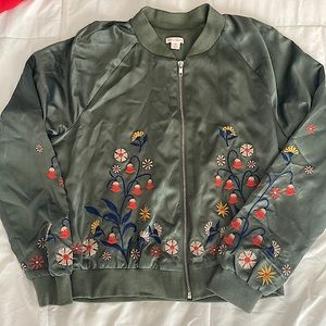 Army green embroidered bomber jacket with silver zipper.